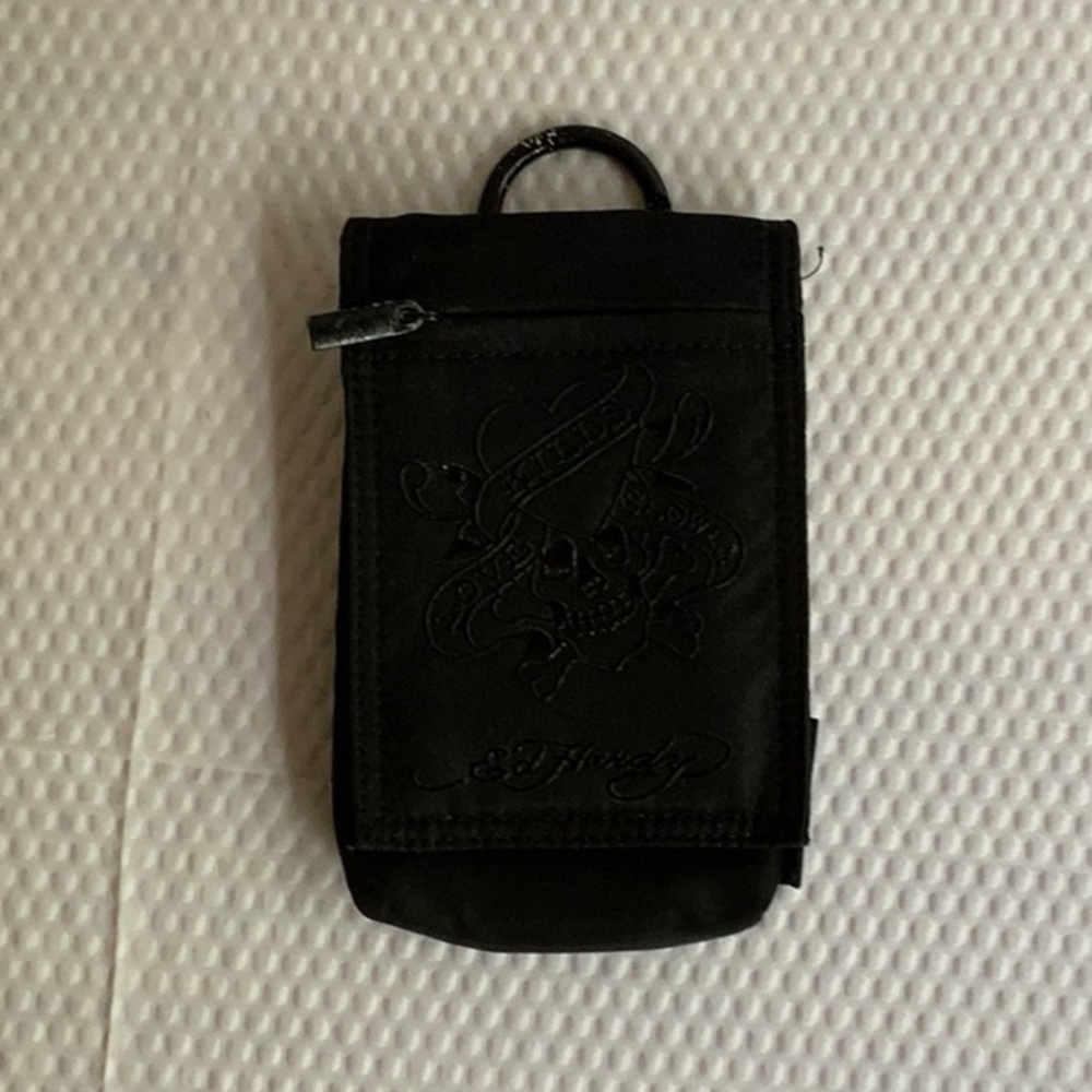 Ed Hardy Black Skull Pouch